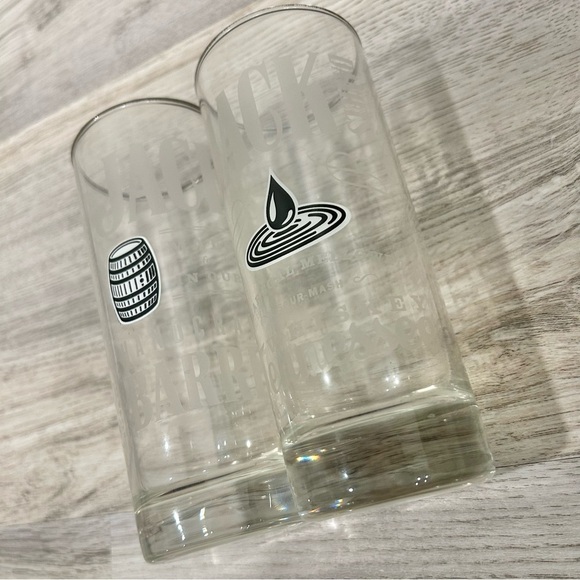 Jack Daniel’s Old No 7 Tennessee Whiskey Silver Rimmed Highball Glasses Set Of 2 - Picture 3 of 6